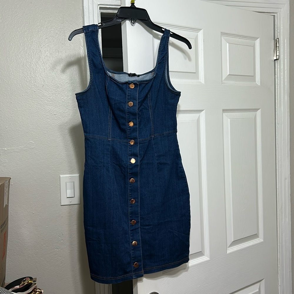 Blashe Women mini dress jeans button down size M sleeveless slightly used